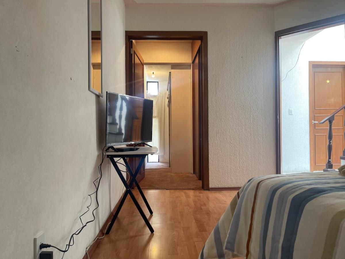 Comoda Habitacion A 10 Min Del Centro Historico De ケレタロ エクステリア 写真
