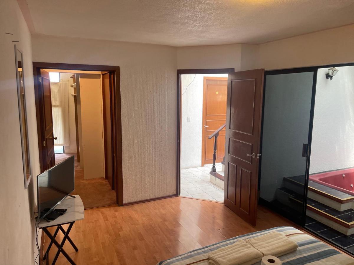 Comoda Habitacion A 10 Min Del Centro Historico De ケレタロ エクステリア 写真