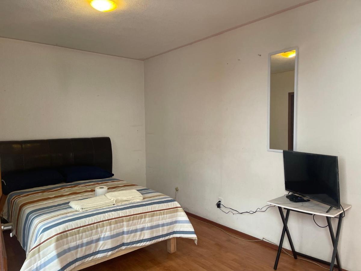 Comoda Habitacion A 10 Min Del Centro Historico De ケレタロ エクステリア 写真